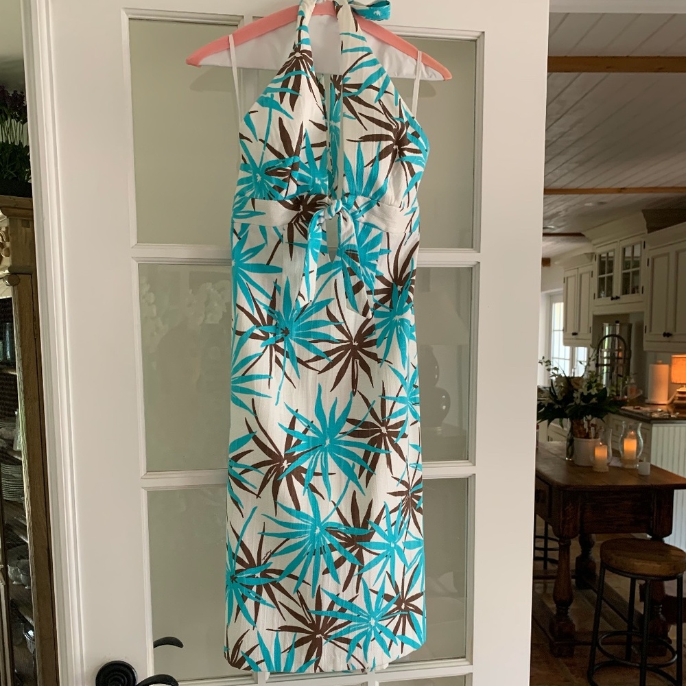 Tropical/sophisticated Midi Dress
